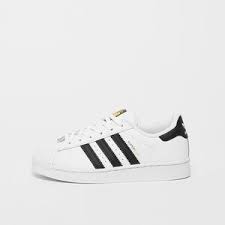 Idealer sitz und beste stabilität sind durch die normale schnürung gesichert. Adidas Superstar Online Bei Snipes Bestellen