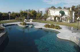 Craftsmanship, dependability, expertise… over 40 years of quality pool and spa workmanship! Home Cool Pools Bakersfield