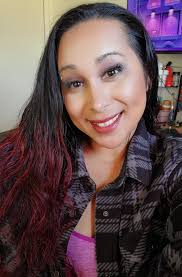 Daisy Ontiveros's Instagram, Twitter & Facebook