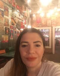 Venezuela 🇻🇪 TBT ✨☺️🔥 llevó tu luz y tu aroma en mi piel y el cuatro en  el corazón ♥️ 🎤🪕🪘🥁🎼😎 #venezuela🇻🇪 #maracaibo #colombia🇨🇴  #medellín #usa #brasilia #argentina🇦🇷 #chilegram #mamacocoya  #instagramers #latinoamerica #mexico