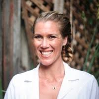 Rhiannon Henry, L.Ac.