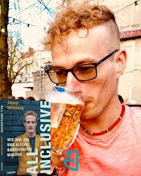 Am Anfang war das Wort! Das Wort war im Biergarten! Und das Wort war  Verpflichtung selbst. Alles wurde durch das Wort geschaffen. Nichts wäre  ohne dieses Wort entstanden… Nun, ich bin zwar