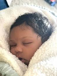 Moses Bliss Baby Face Unveiling