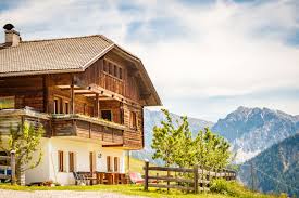 L'immobile in vendita più conveniente parte da 180.000 €. Gscnara Agriturismo A San Martino In Val Badia Plan De Corones