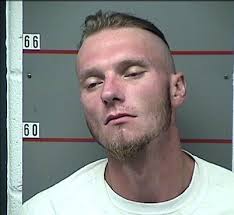 2 Leitchfield residents arrested after assaulting, robbing man in his home 