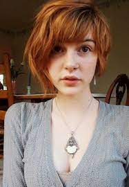 Below, you`ll be able to see the celebrities with latest fashionable haircuts, buzz cuts & bobs, pixie cuts like emma watson, michelle williams and halle berry has! Cute Short Hair Styles 2014