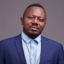 Osei Owusu's Instagram, Twitter & Facebook