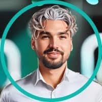 Alex Duran's Instagram, Twitter & Facebook