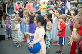 Activities for kids to do at home. 50 Things To Do In Toronto With Kids This Summer Today S Parent