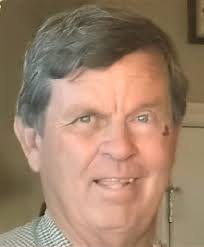 Daniel Hoier's Instagram, Twitter & Facebook