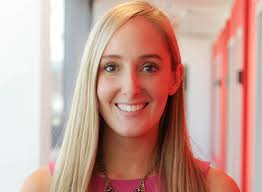 Jess Roach's Instagram, Twitter & Facebook