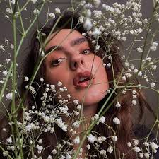 Join @sabinekhabiri , the @icfashiondesign and @icfemsoc societies in this  workshop to discover how we can empower ourselves through pictures and  photography. Sabine will take us