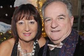 Mo-Cadamy theme to Mo Chara New Year's