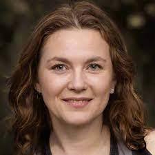 Jana Alexander's Instagram, Twitter & Facebook