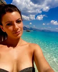 Travel Plans and Introduction in Girls Trips