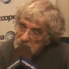 El doctor en ciencias biológicas con mención en fisiología y neurobiología de la universidad de chile, jorge mpodozis, se refirió al fallecimiento del destacado biólogo, filósofo y escritor chileno humberto maturana, quien en 1994 fue galardonado con el premio nacional de ciencias, siendo considerado. Humberto Maturana Organizaciones Con Espiritu Y Corazon