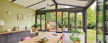 Une idée réalisable facilement, à peu de frais et surtout qui occupe (et amuse. 10 Astuces Deco Pour Decorer Sa Veranda Veranda Gustave Rideau