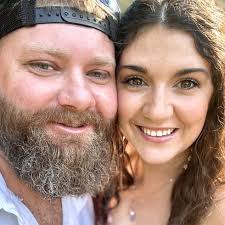 Alexandra Mahony and Justin Pyles' Wedding Website