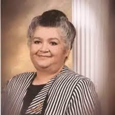 Lori Navarrete's Instagram, Twitter & Facebook