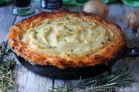 Traditional Shepherd S Pie With Lamb Recipe Best Shepherds Pie Recipe Shepherds Pie Savory Pies Recipes