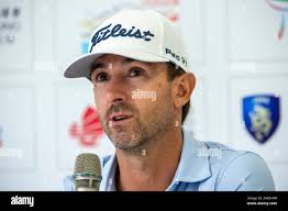 Russell wade hi-res stock photography and images