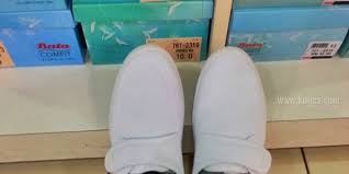 Kasut sekolah bata badminton master. Beli Kasut Bata Kujie2 Com