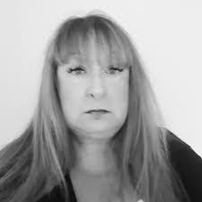 Adele Downey's Instagram, Twitter & Facebook