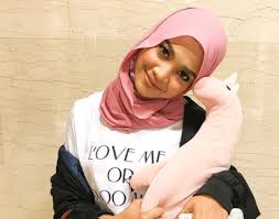 Lagu pematah hati itu merupakan ilham komposer muda yang semakin meningkat naik, hael husaini. Oh Ini Sebabnya Kenapa Nabila Razali Menangis Ketika Hael Menang Media Hiburan