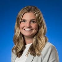 Julia Travis's Instagram, Twitter & Facebook