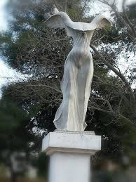 A marca de roupas nike teve seu nome inspirado na deusa homônima, vitória de samotrácia. Vitoria De Samotracia Alexandroupolis Picture Of Greece Europe Tripadvisor