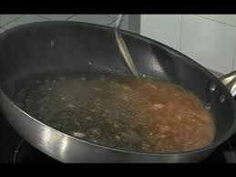 Secrets De Sauces Sauter Et Deglacer 750 Grammes Culinaire Cuisine Video Recette