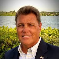 I'm looking forward to reconnecting with my old friends at SOFIC in Tampa  next week! You might also catch me at King Corona for a night or two.