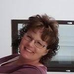 Renee Fortney's Instagram, Twitter & Facebook