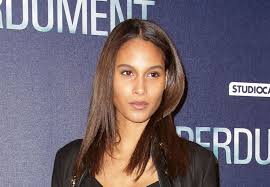 Le joueur du psg et aidi sont officiellement rendus publics à la fashion week de paris, lorsqu'ils sont apparus ensemble. Cindy Bruna La Biographie De Cindy Bruna Avec Gala Fr