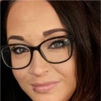 Kelly Herbert's Instagram, Twitter & Facebook