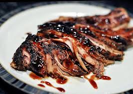 Brown Sugar And Balsamic Glazed Pork Loin Nourriture Gastronomie Recette De Plat