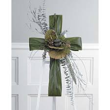 The experienced funeral directors at hondo funeral home, inc. Ti Leaf Cross Dade City Florist Flowers And Gifts Galore Flower Delivery In Dade City Fl 33525 San Antonio Fl And Surrounding Areas In Florida