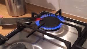 Even if the stove looks like it's off, it can still be quite hot. Can You Heat A Knife To 1000 Degrees With An Oven Hob Youtube
