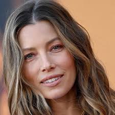 Emily in Paris' Renewed for Season 5 at Netflix