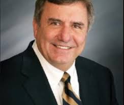 Kenneth Doucet's Instagram, Twitter & Facebook