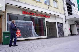 The great atlantic & pacific tea company, commonly known as a&p, was a grocery/supermarket and liquor store chain.it operated in the u.s. Corona Browser Foto Archiv Seite 1249