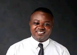 Chris Arthur's Instagram, Twitter & Facebook