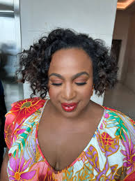 When in Mexico… we play in COLOUR! Vivid in the most wonderful floral Mara  Hoffman number during our #LOTRonPrime Latin America stop. My brilliantly  talented and artistic team, you just keep knocking