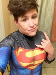 Propstore had an auction and I was lucky enough to get Jessica Jones'  boots!! Jessica Jones is one of my favorite heroes, so I'm really torn  between whether I should display them