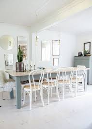 White Bentwood Chairs In Country Dining Room Via Anna Truelsen Home Bentwood Chairs Dining Room Inspiration
