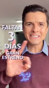 A todos nos acompaña alguien? por @Andrea Cacho @macla_villamonte @R...