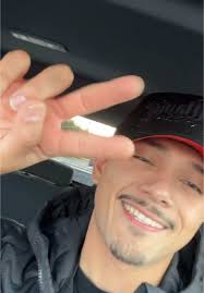 Javier Singapore Glowup