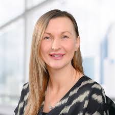 Phoebe Burrows's Instagram, Twitter & Facebook