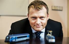 Zemětřesení v Českých drahách. Krtek už není šéf, končí i další dva  manažeři