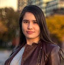 Camille Considine's Instagram, Twitter & Facebook